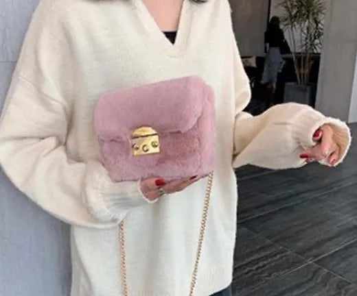 Fur clutch