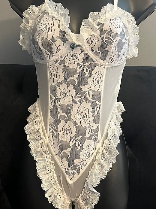 White lace 3 piece