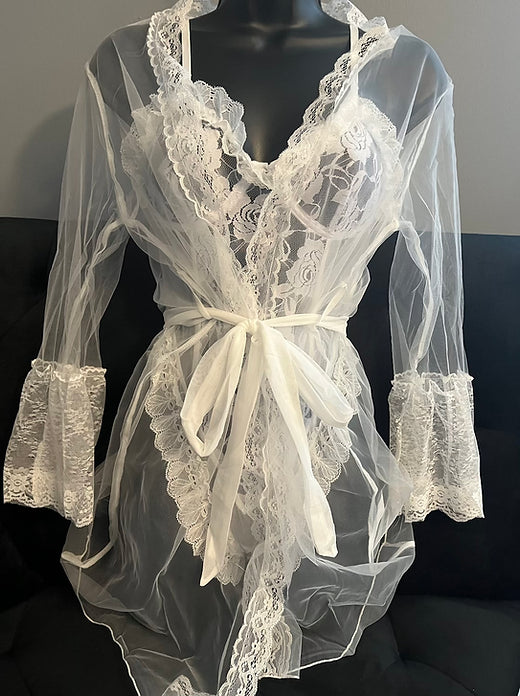 White lace 3 piece